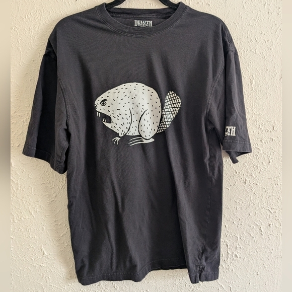 Duluth Trading Co Other - Duluth Trading Co Black Short-Sleeve T-Shirt with White Beaver Graphic